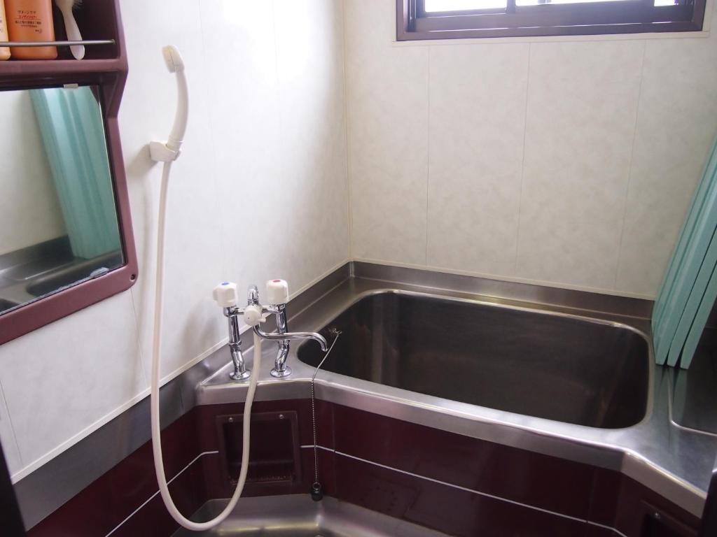 بيت شباب Minshuku Kaisei 1 ياكوشيما المظهر الخارجي الصورة